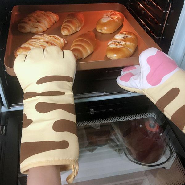 Cute Kitty Heat Resistant Oven Mitts