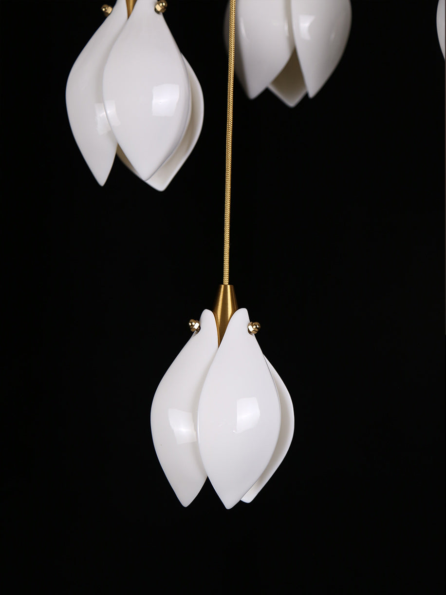 Elegant White Hanging Pendant Lamp