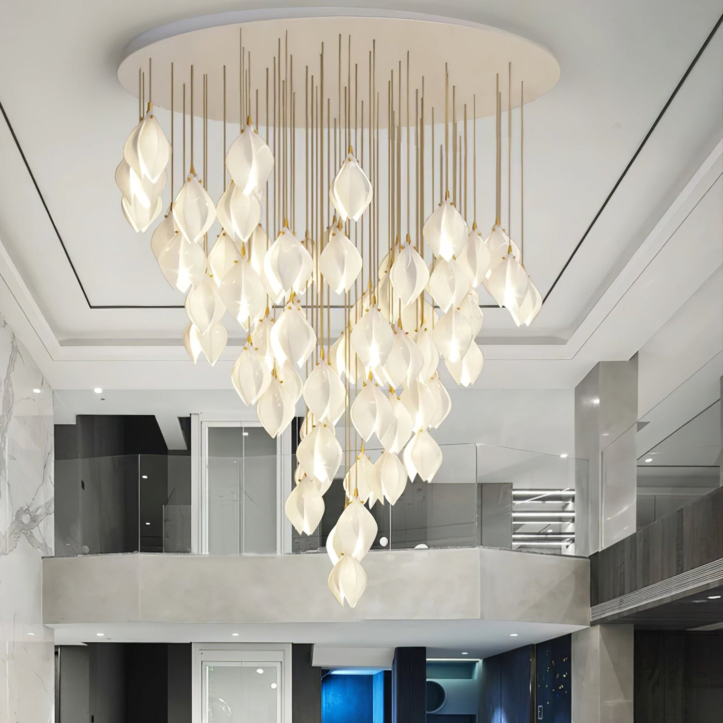 Elegant White Hanging Pendant Lamp