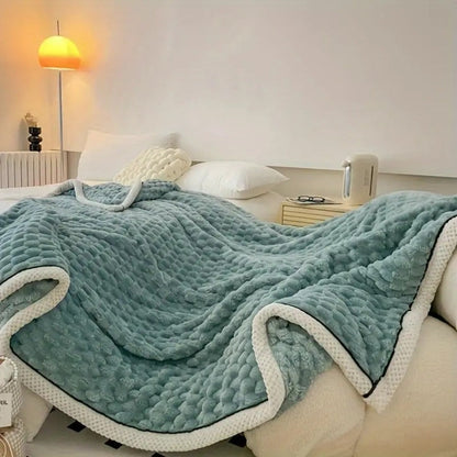 Plush Fleece Blanket - Warm Lightweight Throw