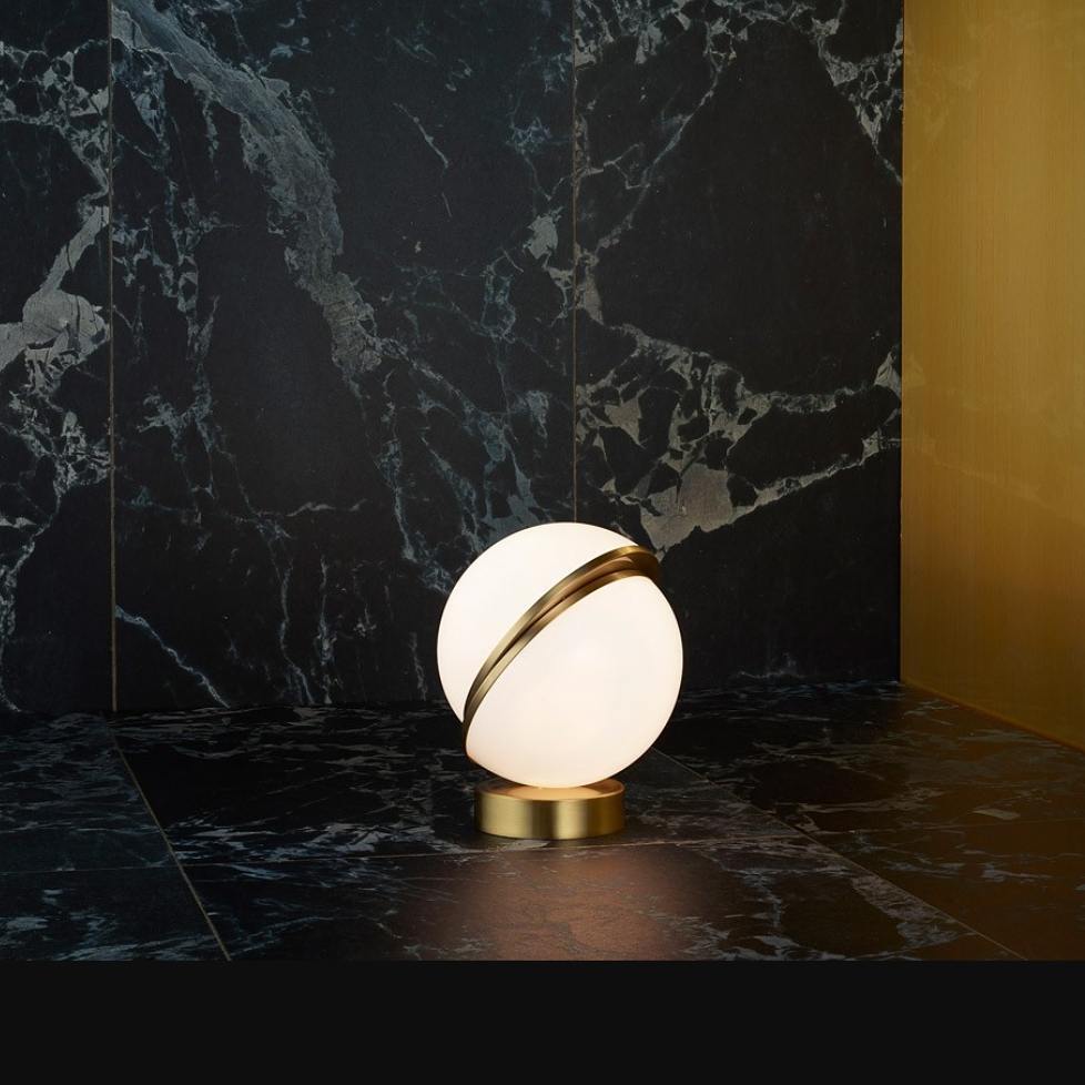 Stylish Curved Desk Lamp