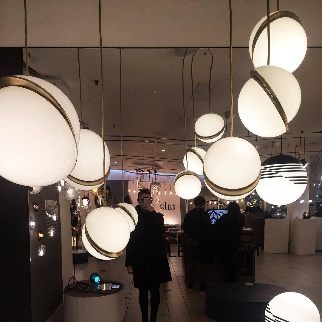 Semi-Circular Hanging Lamp – Contemporary Style