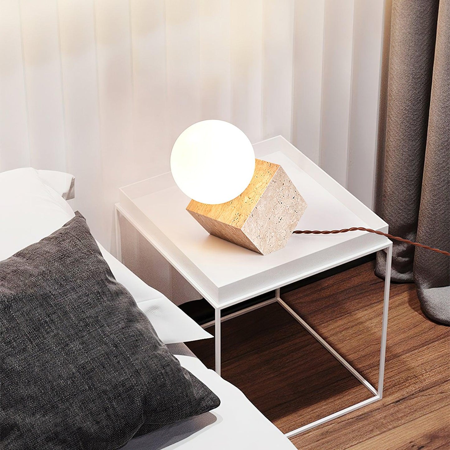 Compact Desk Lamp 4.5'