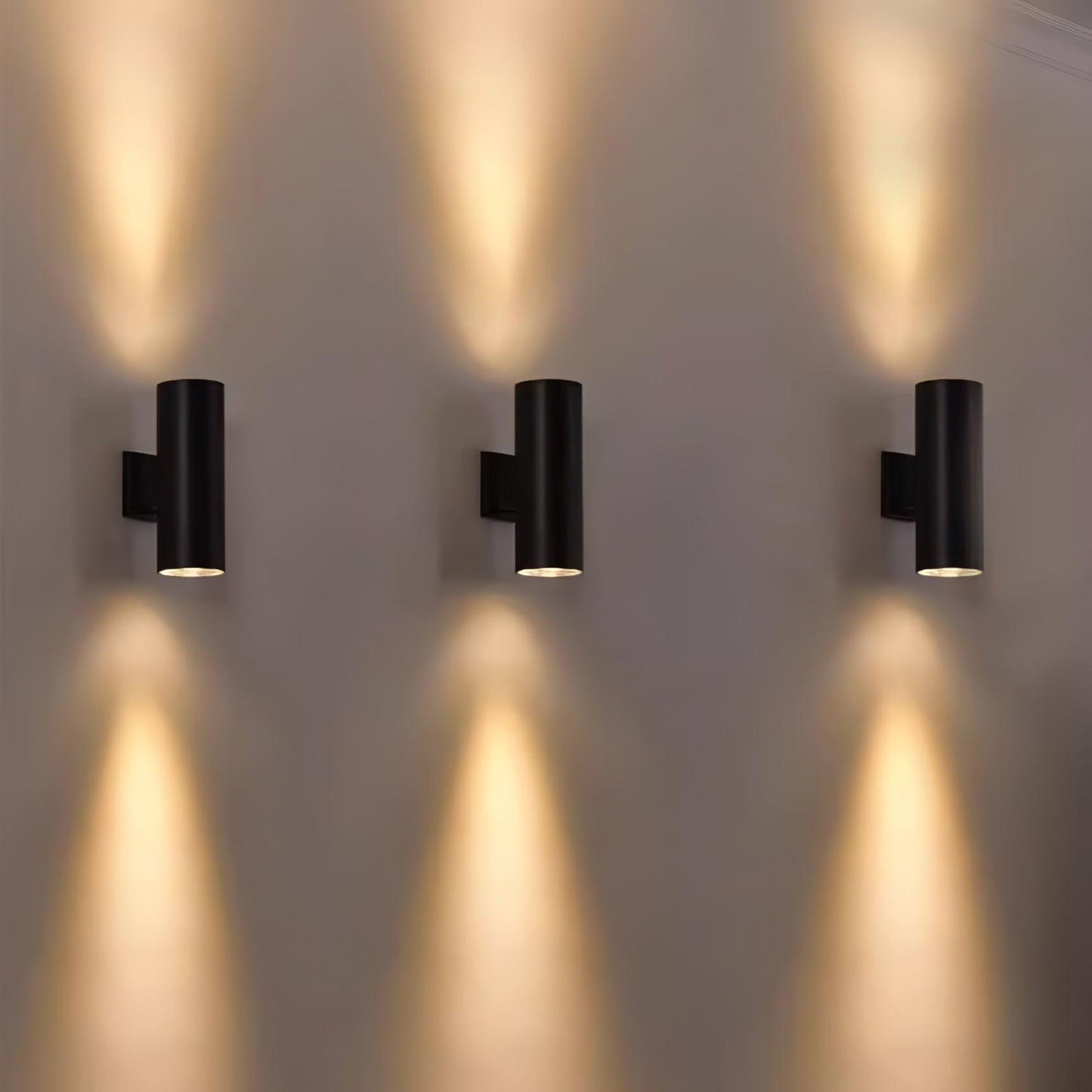 Round Exterior Mounted Outdoor Lamp