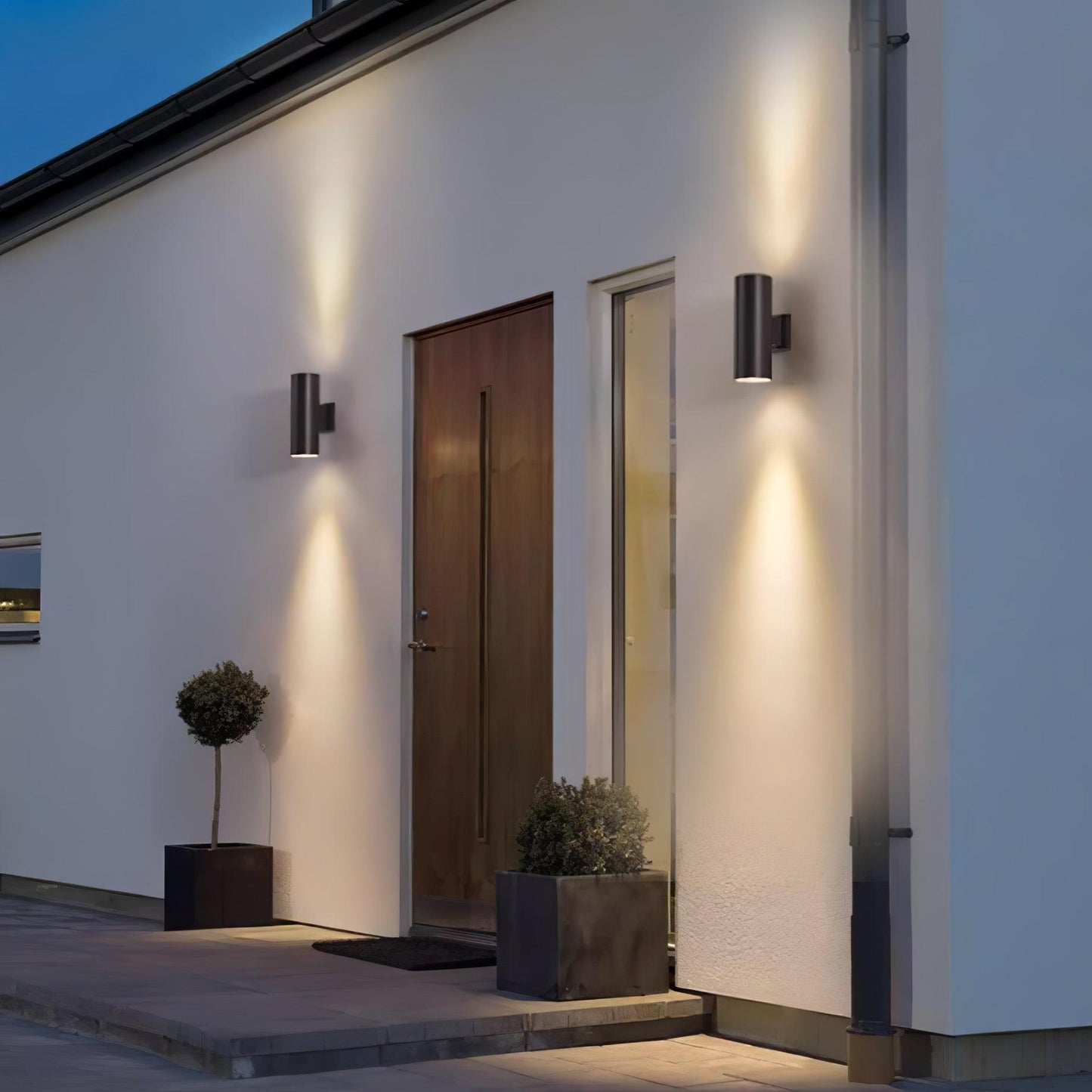 Round Exterior Mounted Outdoor Lamp