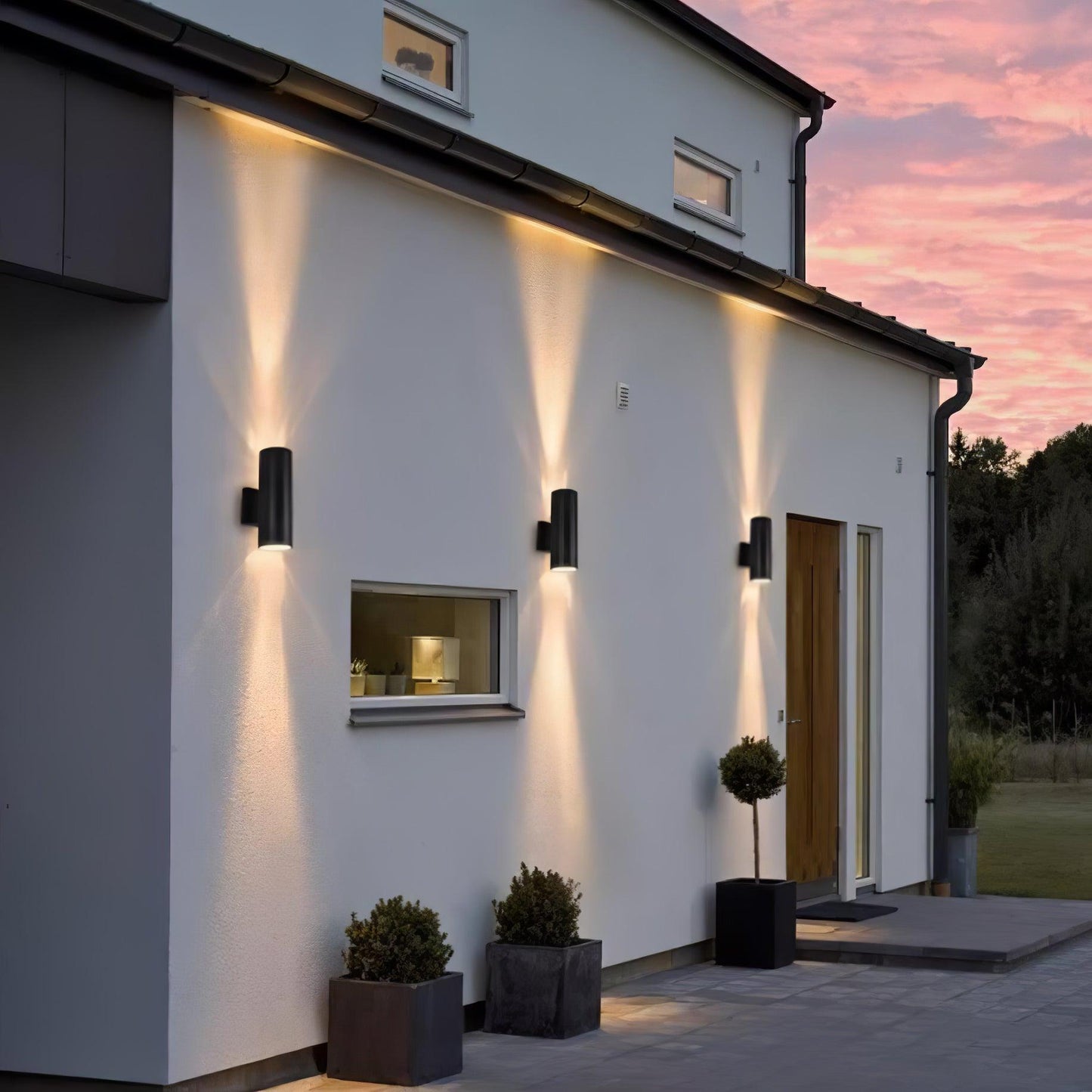 Round Exterior Mounted Outdoor Lamp