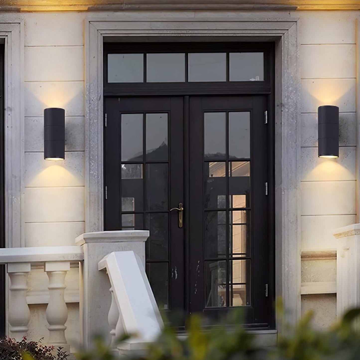 Round Exterior Mounted Outdoor Lamp