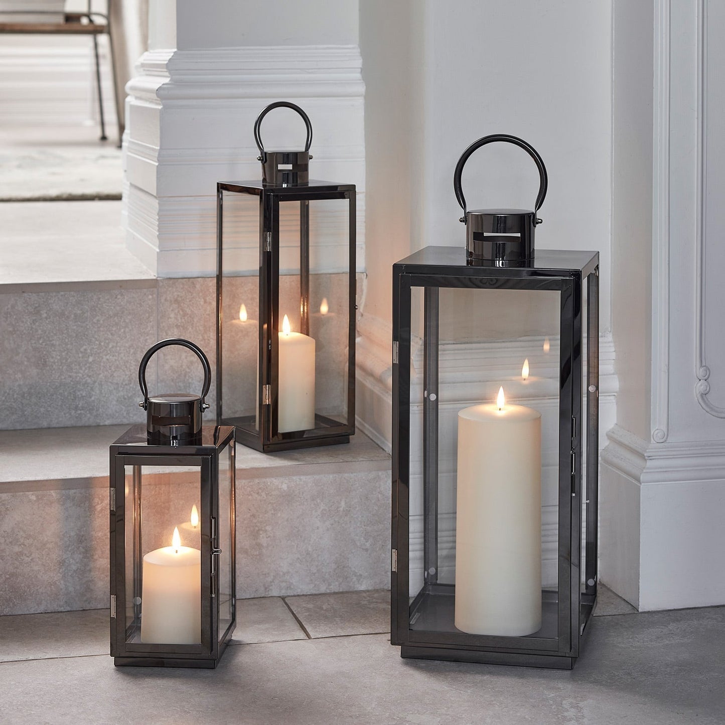 Bright LED Metal Lantern with Warm Glow Candle Effect