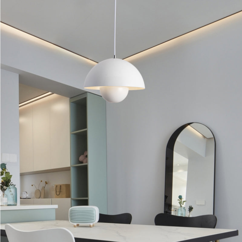 Contemporary LED Vanity Wall Light