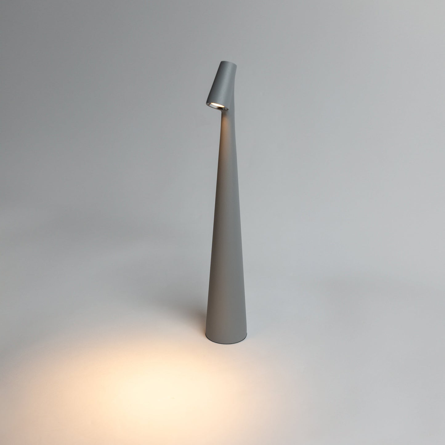 Slim Rechargeable LED Desk Lamp - Cofik