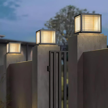 Outdoor Garden Post Lamp