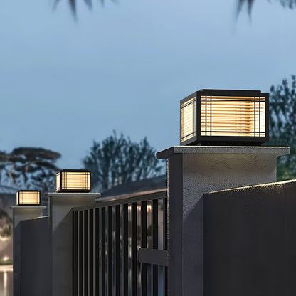 Outdoor Garden Post Lamp