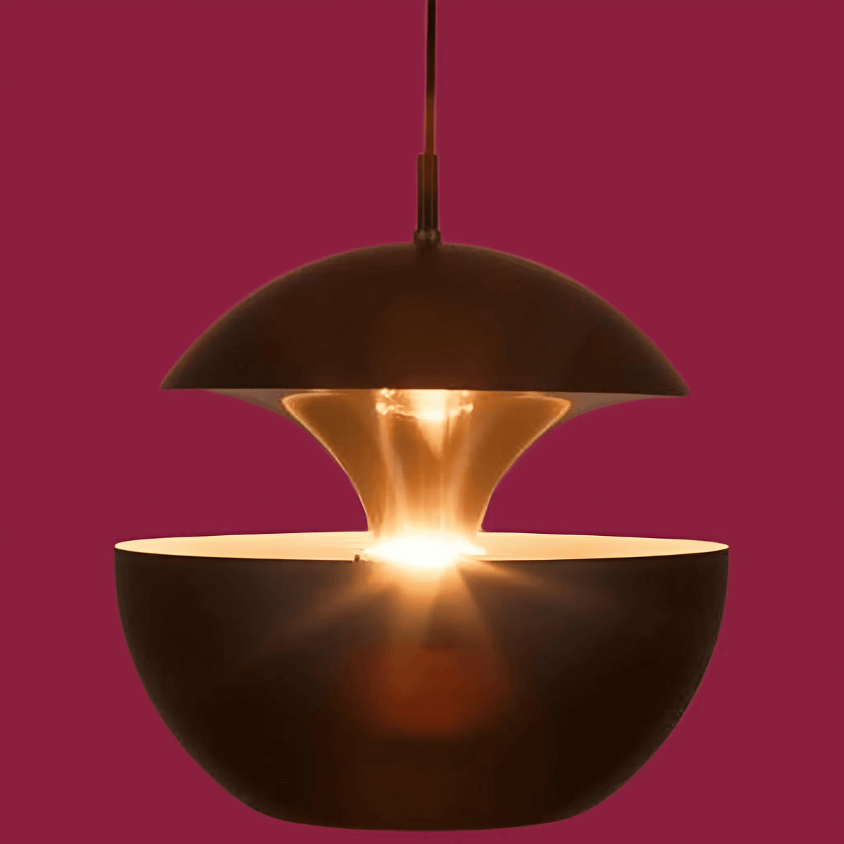 Elegant Gold Pendant Light for Modern Dining Rooms