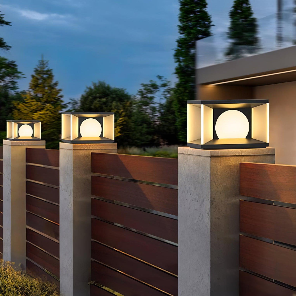 Stylish Garden Post Lamp