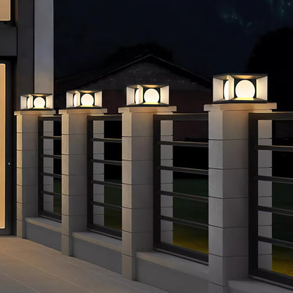 Stylish Garden Post Lamp