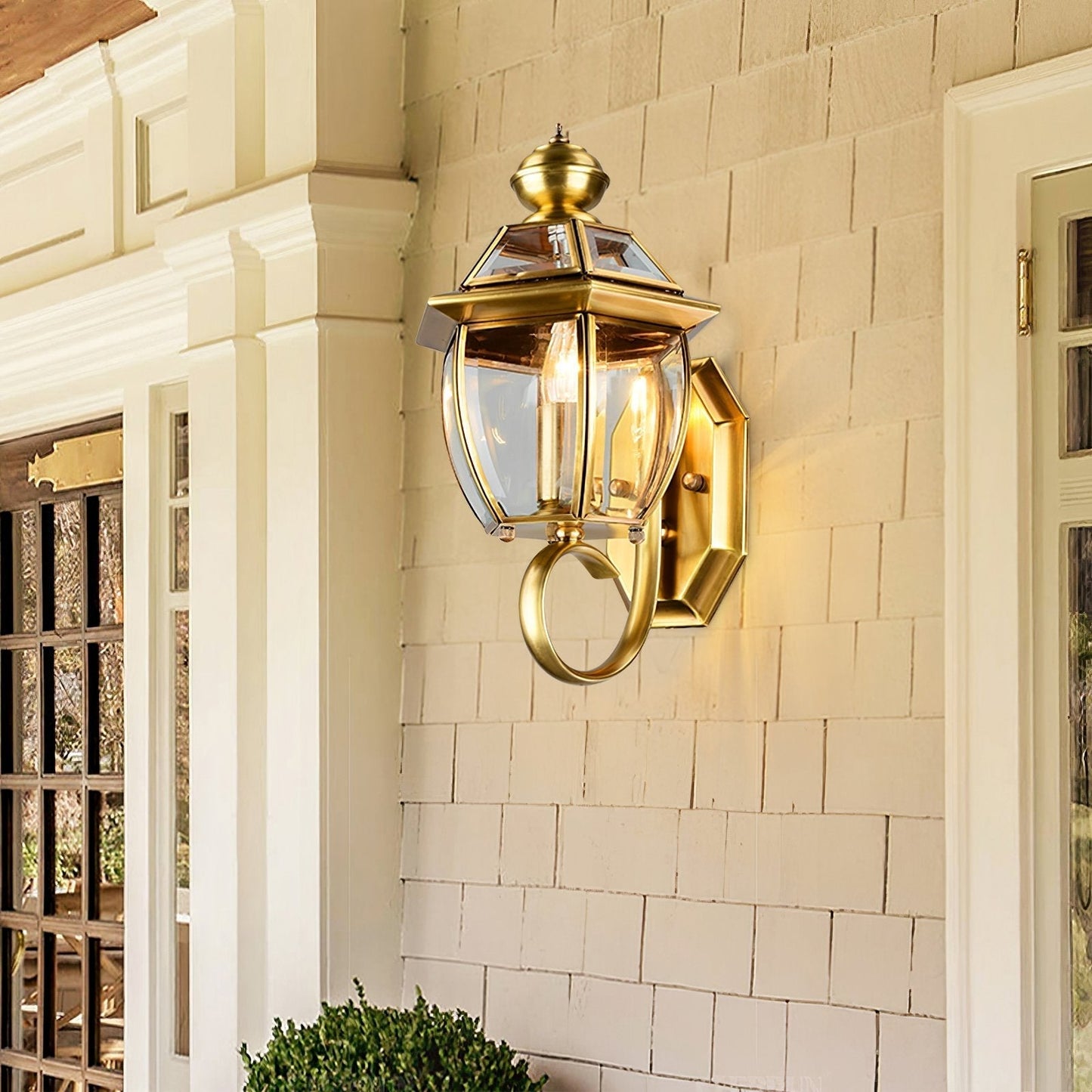Classic Vintage Lantern Wall Lamp