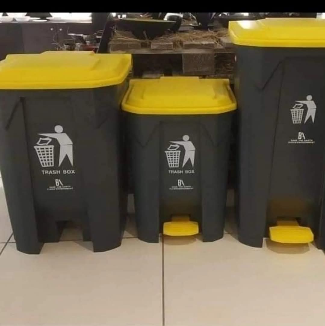 Big Space Recycling Bin