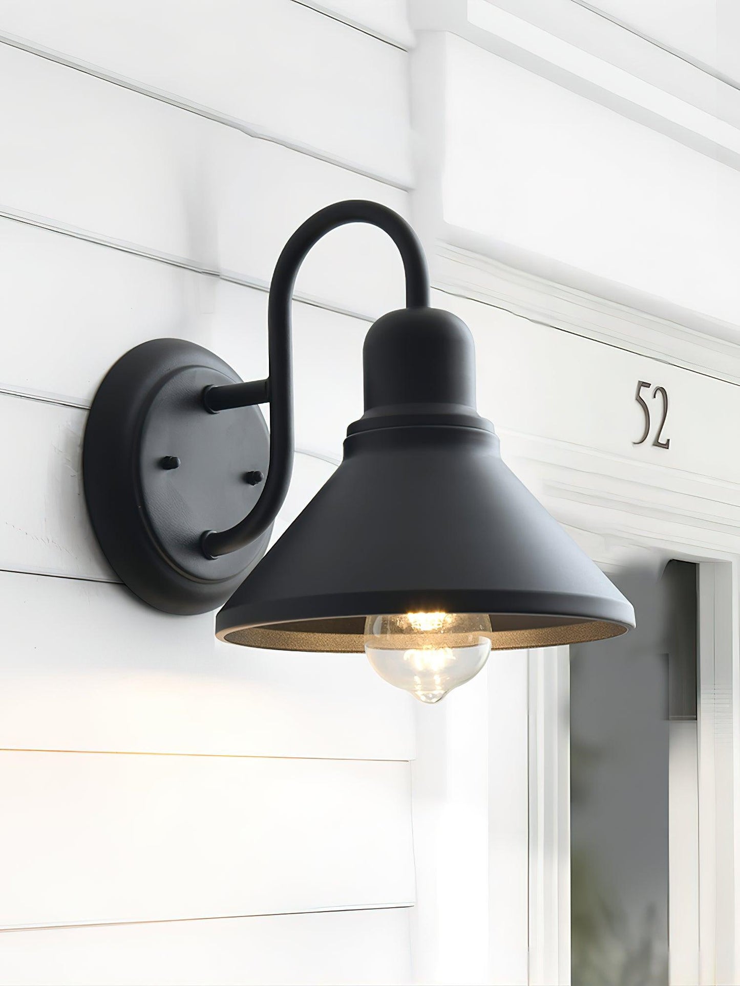 Rustic Garden Exterior Lamp