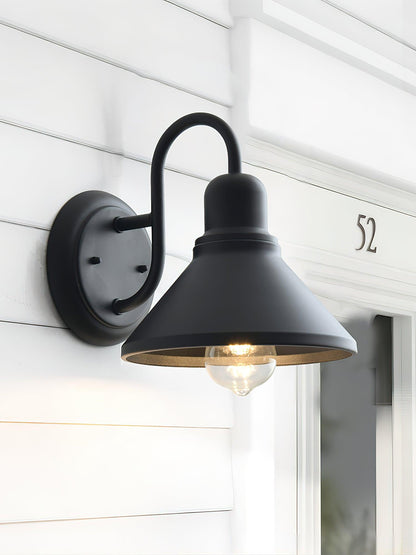 Rustic Garden Exterior Lamp