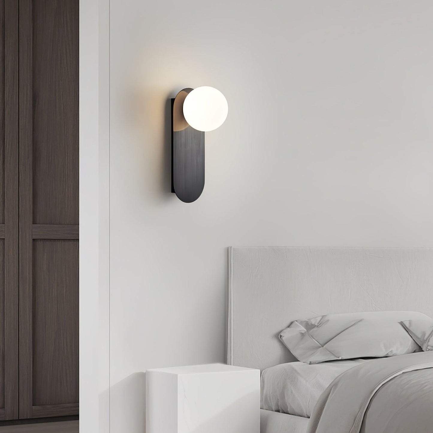 Round Base Glass Wall Light Sconce