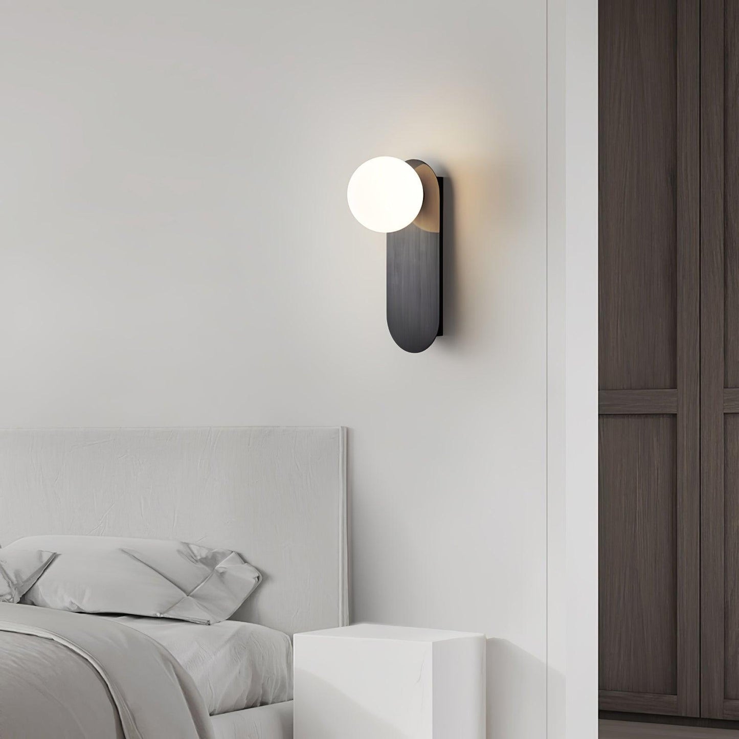 Round Base Glass Wall Light Sconce