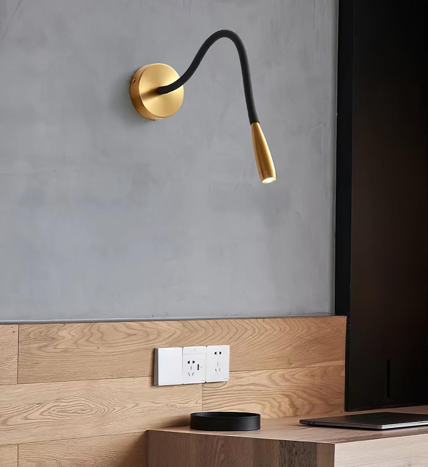Adjustable Arm Sconce Wall Lamp