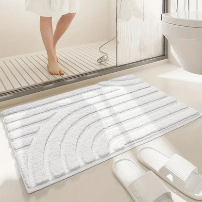 Plush Bathroom Mat - Soft, Absorbent, Grip Bottom