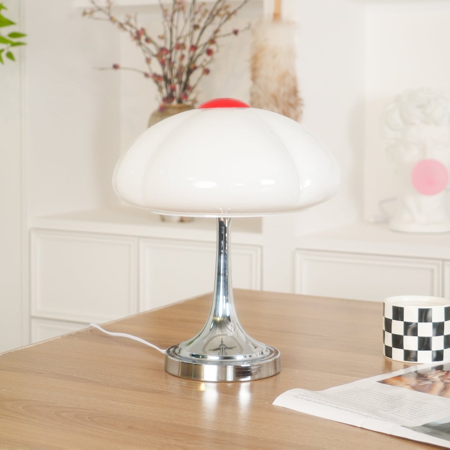 Delicate Flower Table Light