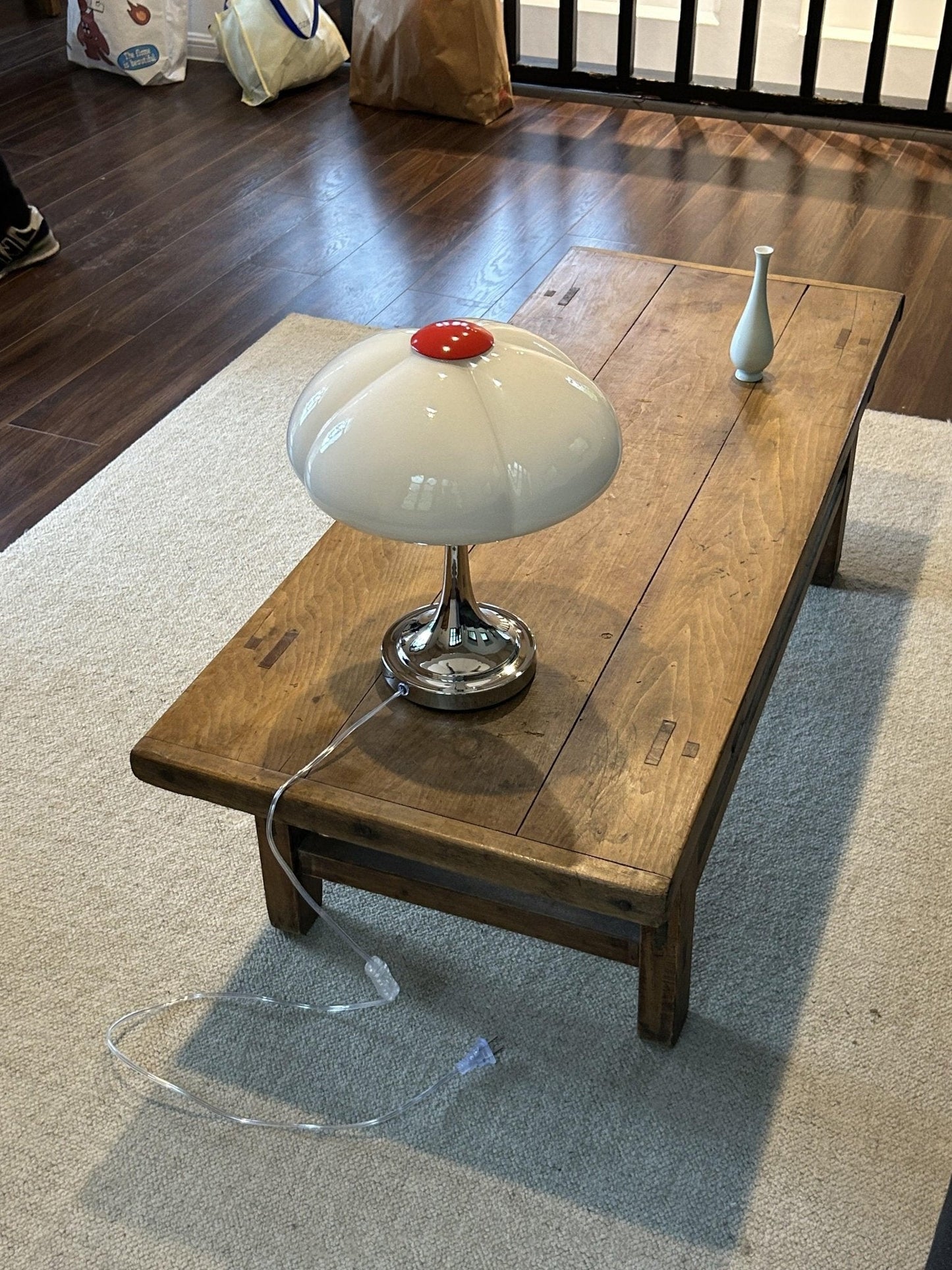 Delicate Flower Table Light