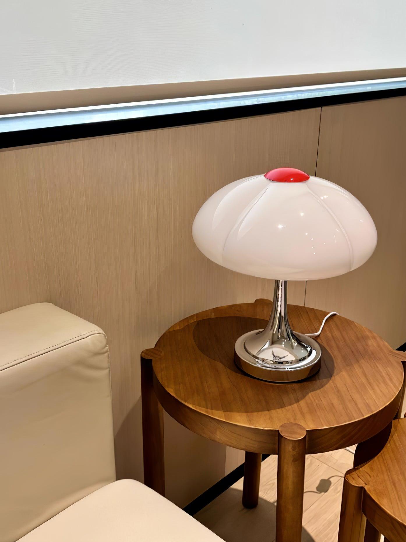 Delicate Flower Table Light