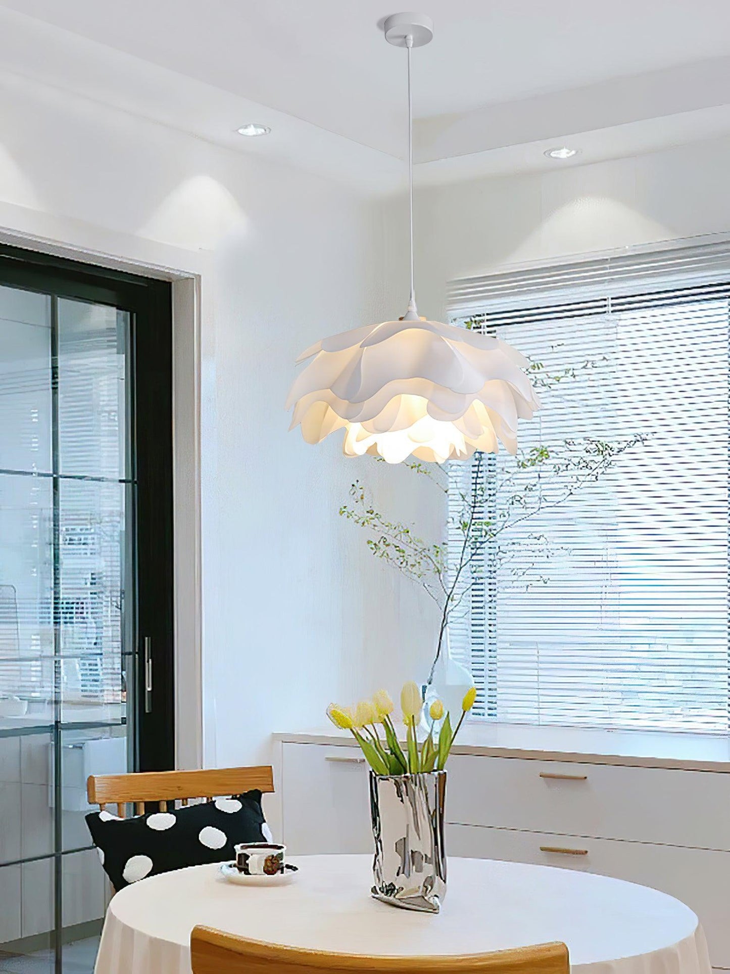 Beautiful Floral Glass Hanging Lamp