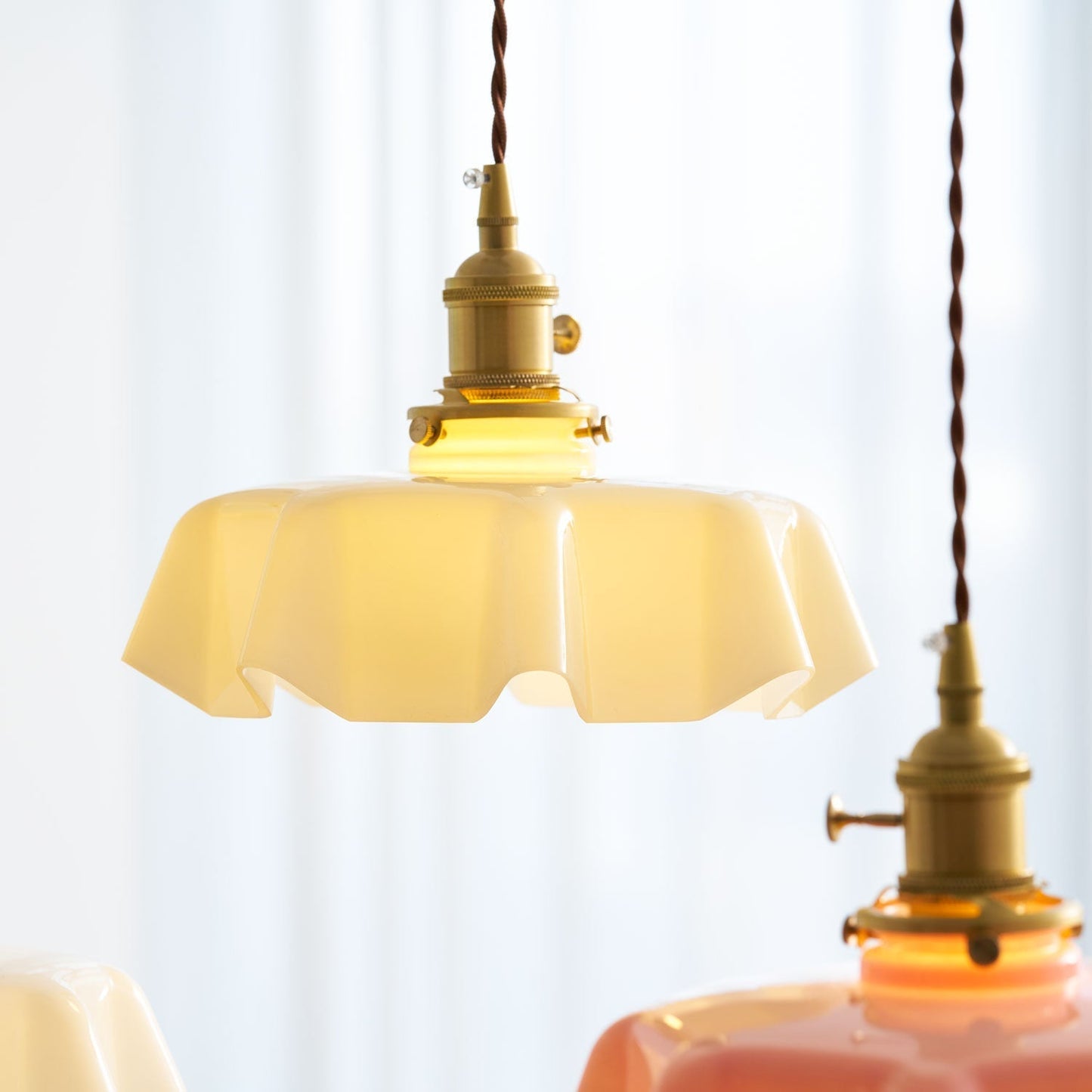 Classic Adjustable Pendant Light Fixture