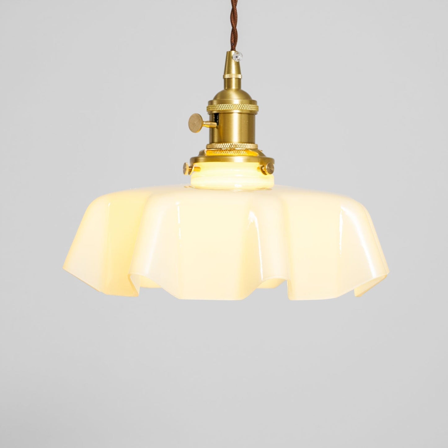 Classic Adjustable Pendant Light Fixture