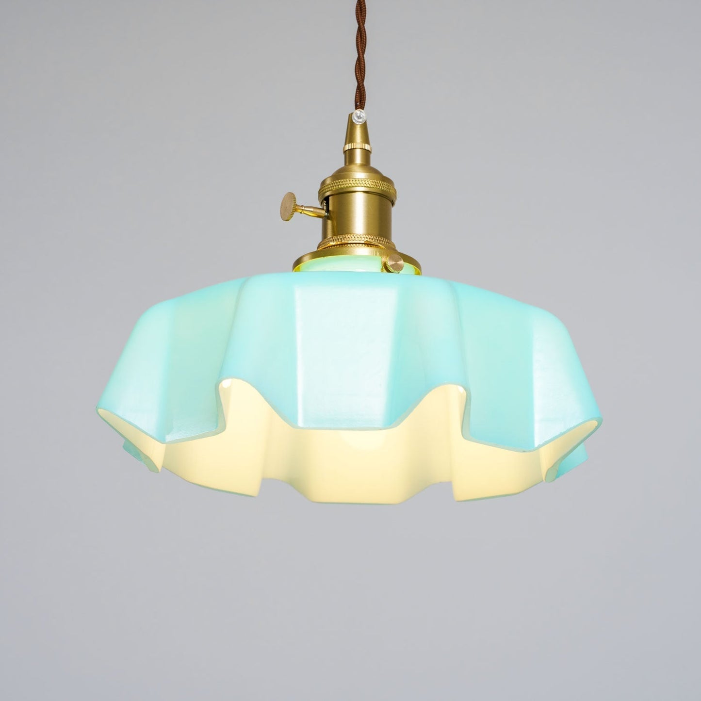 Classic Adjustable Pendant Light Fixture
