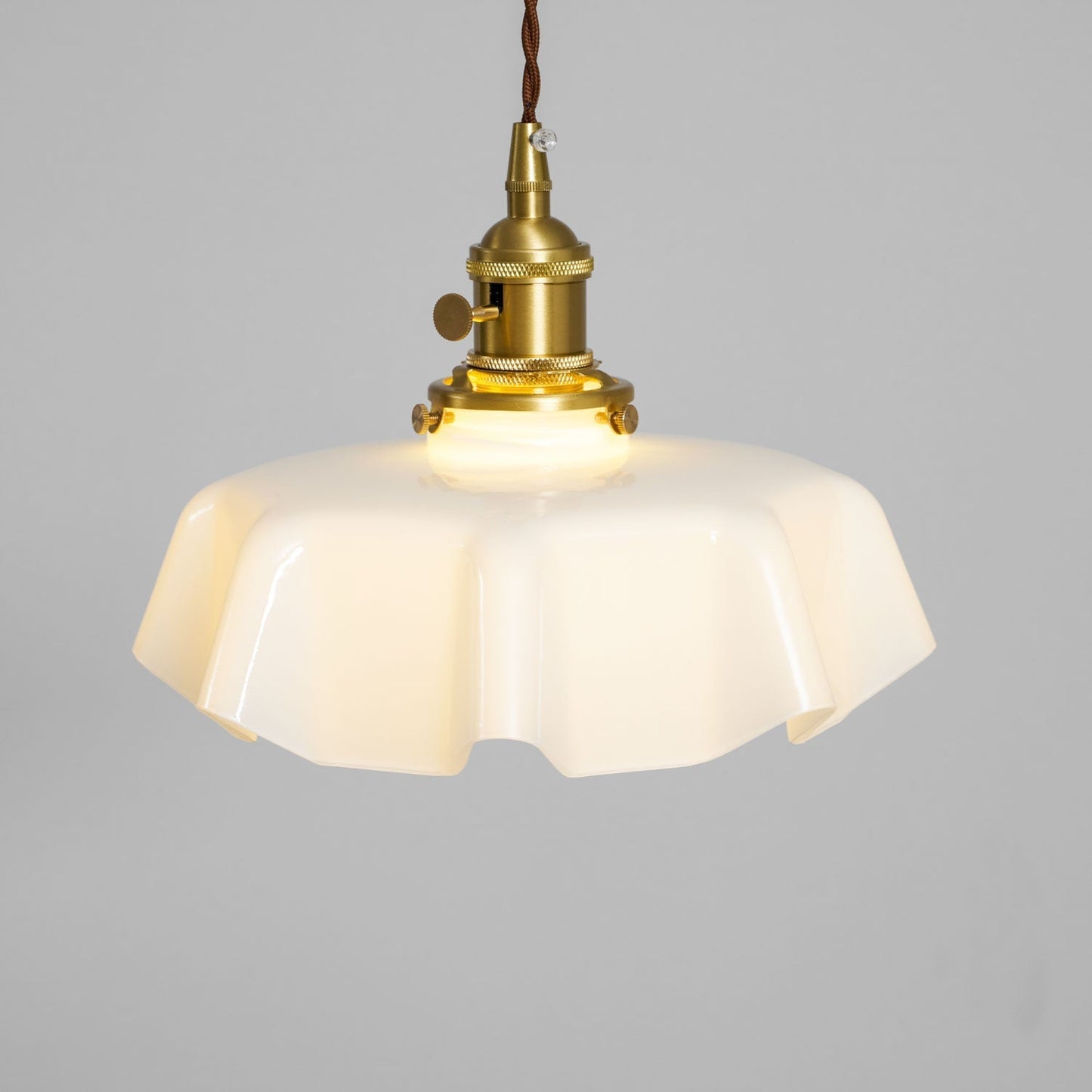 Classic Adjustable Pendant Light Fixture