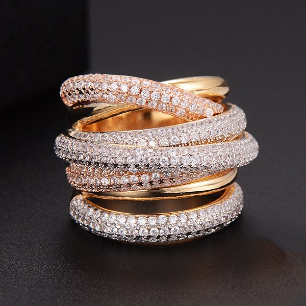 Elegant Gold Stacking Ring for Women