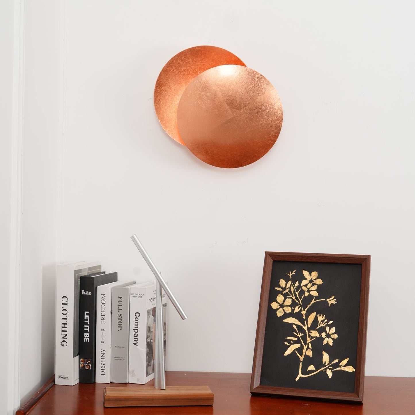 Stylish Mountable Light Fixture