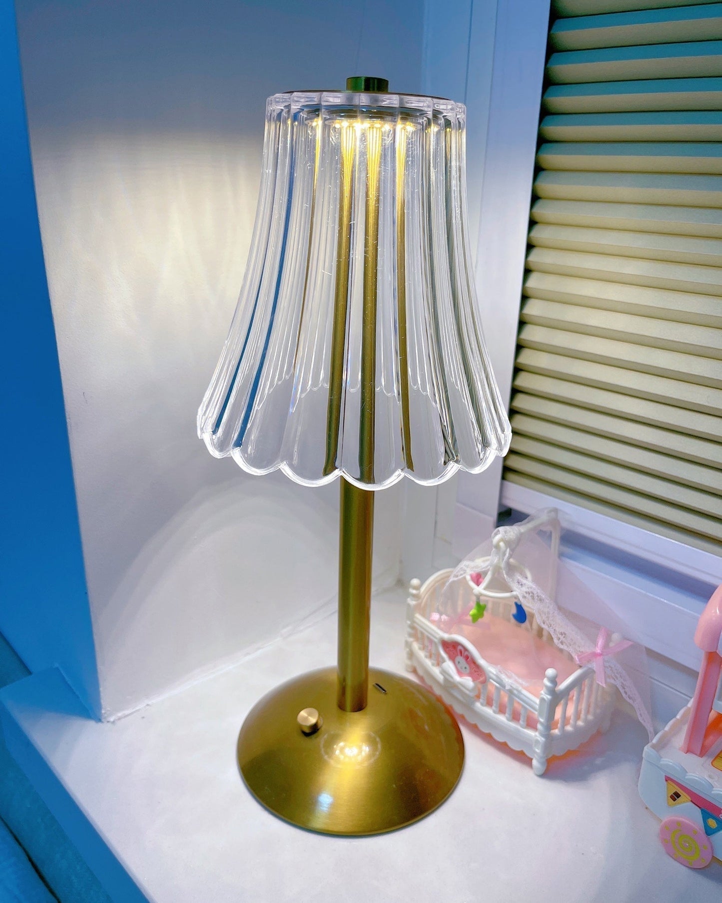 Luxury Gold Compact Desk Lamp