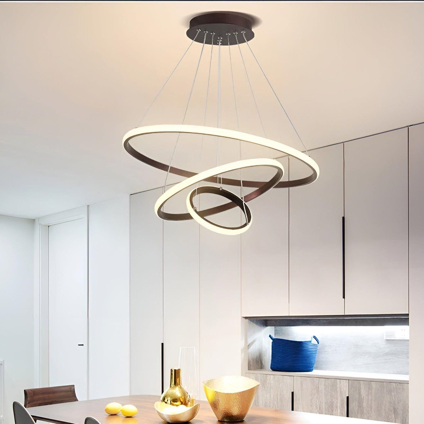 Stylish LED Ball Pendant Lamp