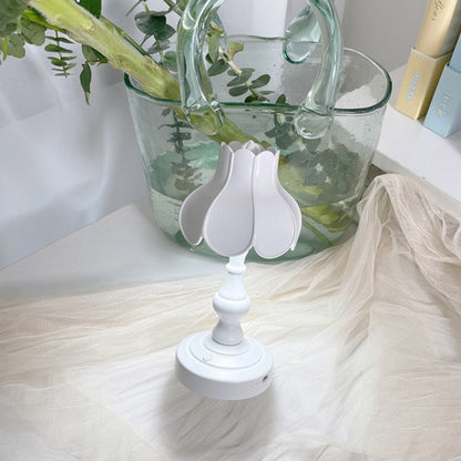 Vintage Floral Table Lamp