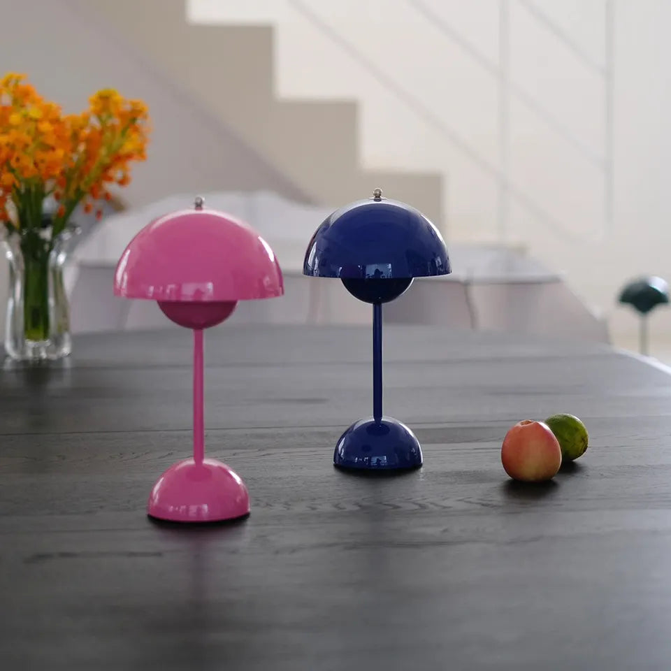 Stylish Desk Lamp Mushroom Shape