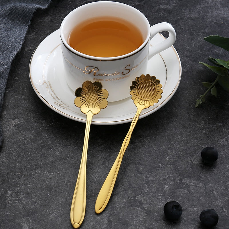 Decorative 8-Piece Stainless Steel Teaspoon Set