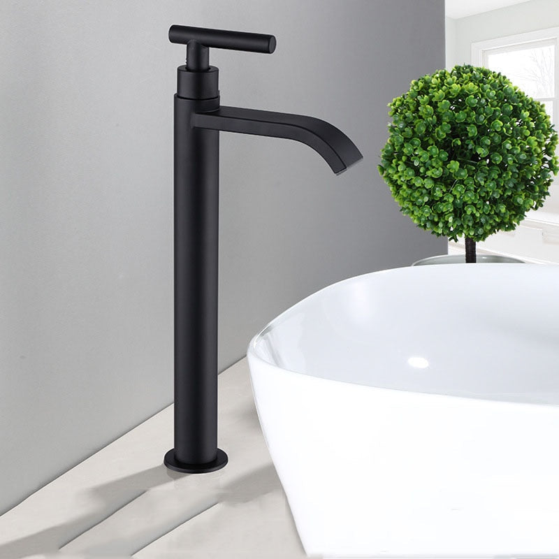 Sleek Black One-Handle Kitchen Faucet