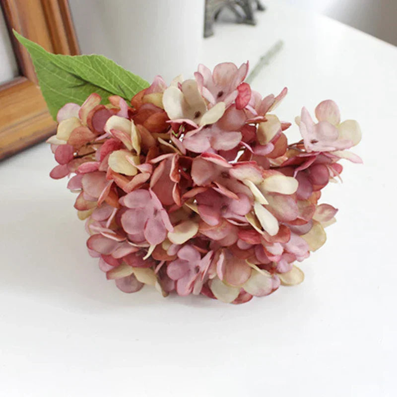 Luxurious Floral Home Decor