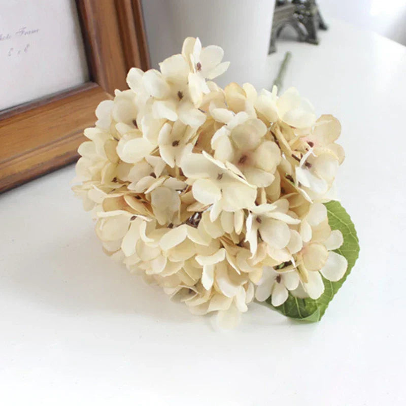 Luxurious Floral Home Decor