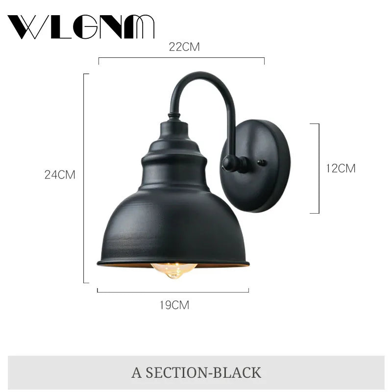Classic Outdoor Wall Lantern
