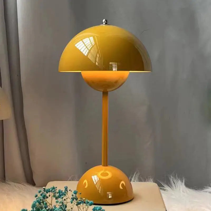 Stylish Desk Lamp Mushroom Shape