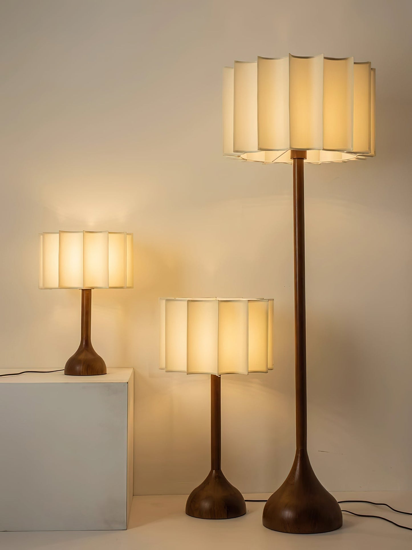 Compact Bright Desk Reading Lamp
