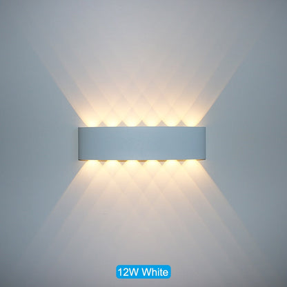 Weatherproof LED Yard Lamp