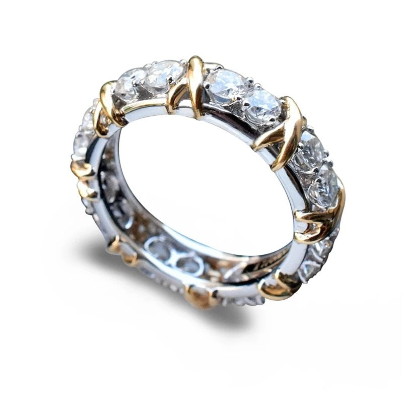 Unique Handcrafted Zircon Stone Ring